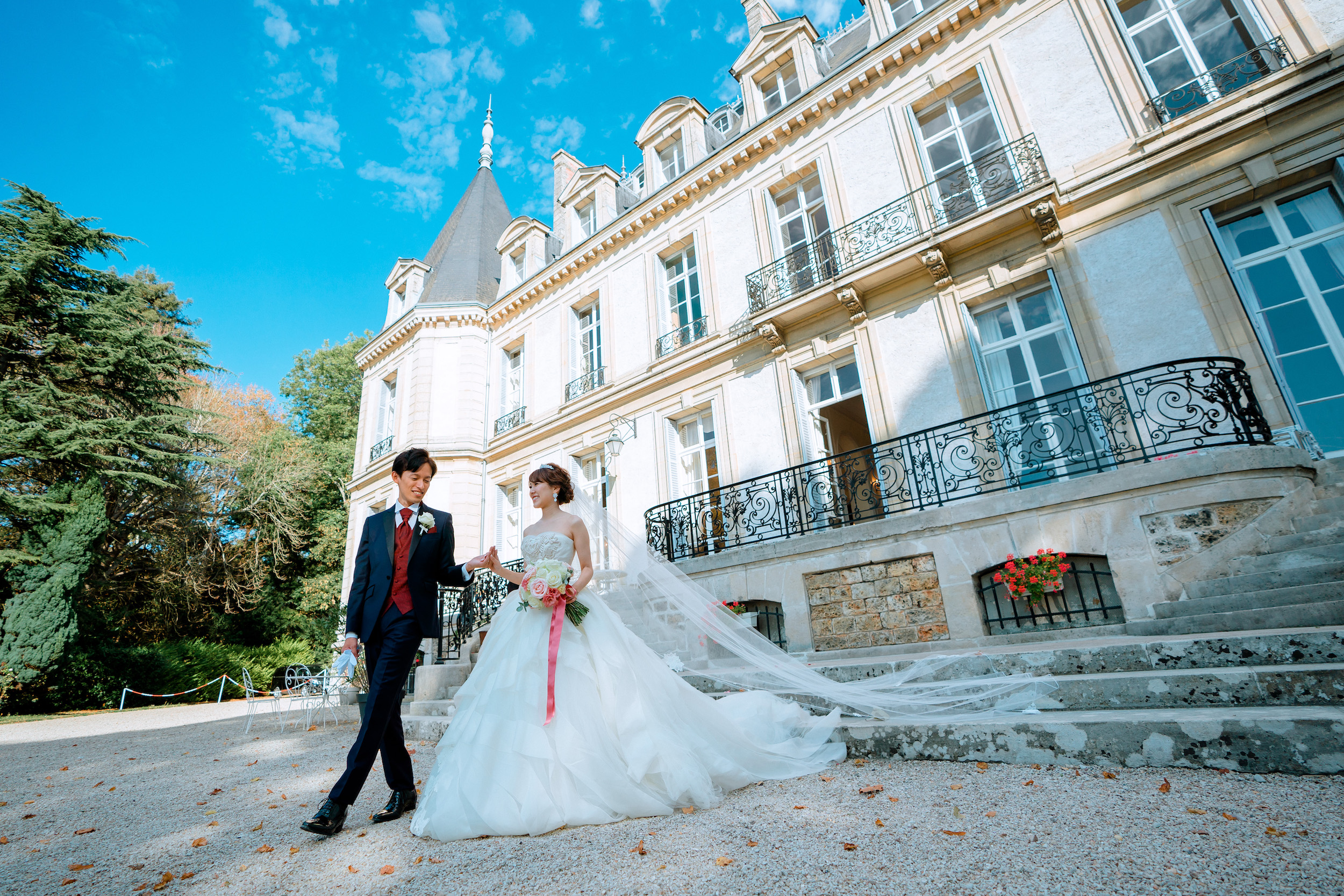 Heart Warming Wedding  in Chateau